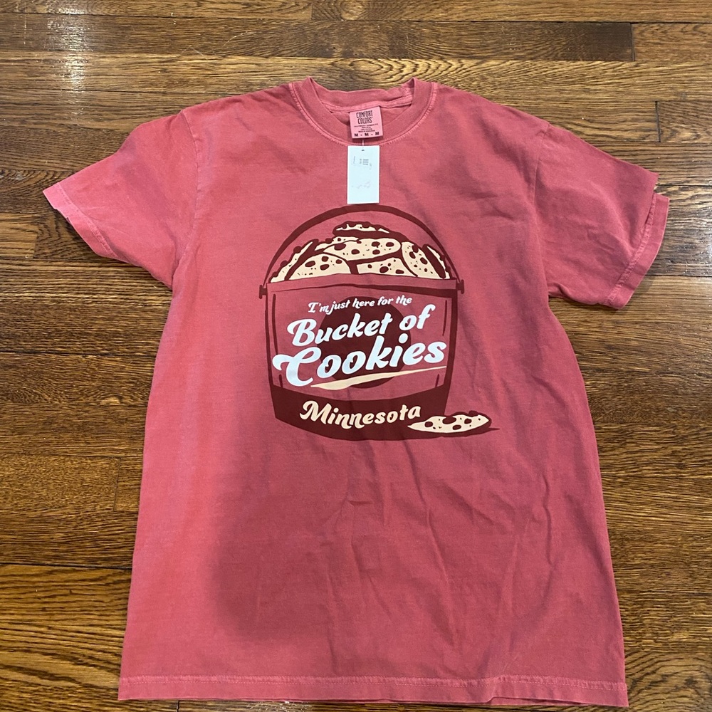 Minnesota State Fair Cookie Graphic T-Shirt - Red/Pink, size Adult M